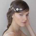 נזר לכלה - אינגריד עם פרחי משי