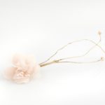 סיכת פרחי משי עם ניצנים