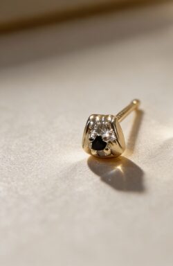 transform the original image into a high end professional jewelry product photograph keep the exact hgple9gbs12yp6tqcay7 0